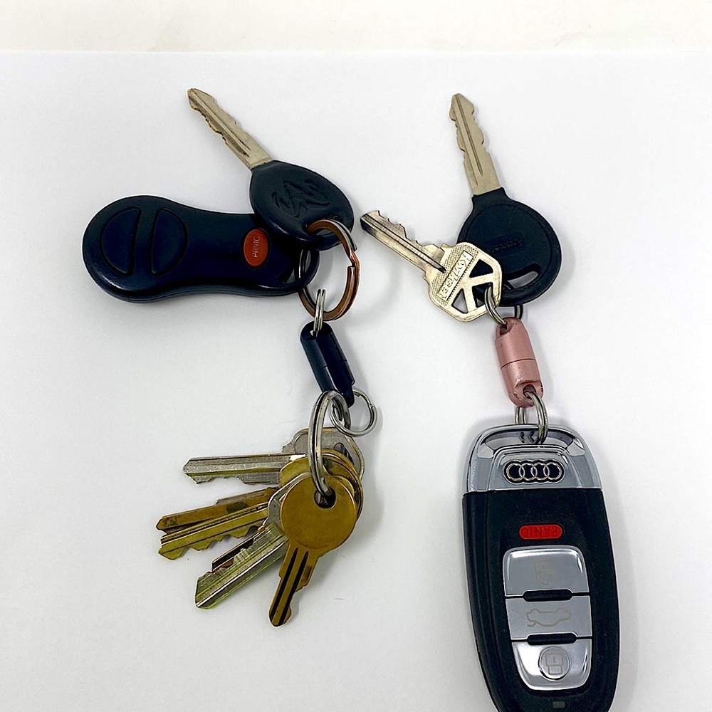 ‼️KEY SMART Magnetic Quick Connect Rose Gold or Black KEY CHAIN